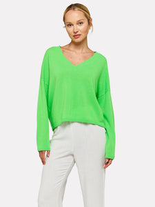 BRODIE CASHMERE - Talia V Neck